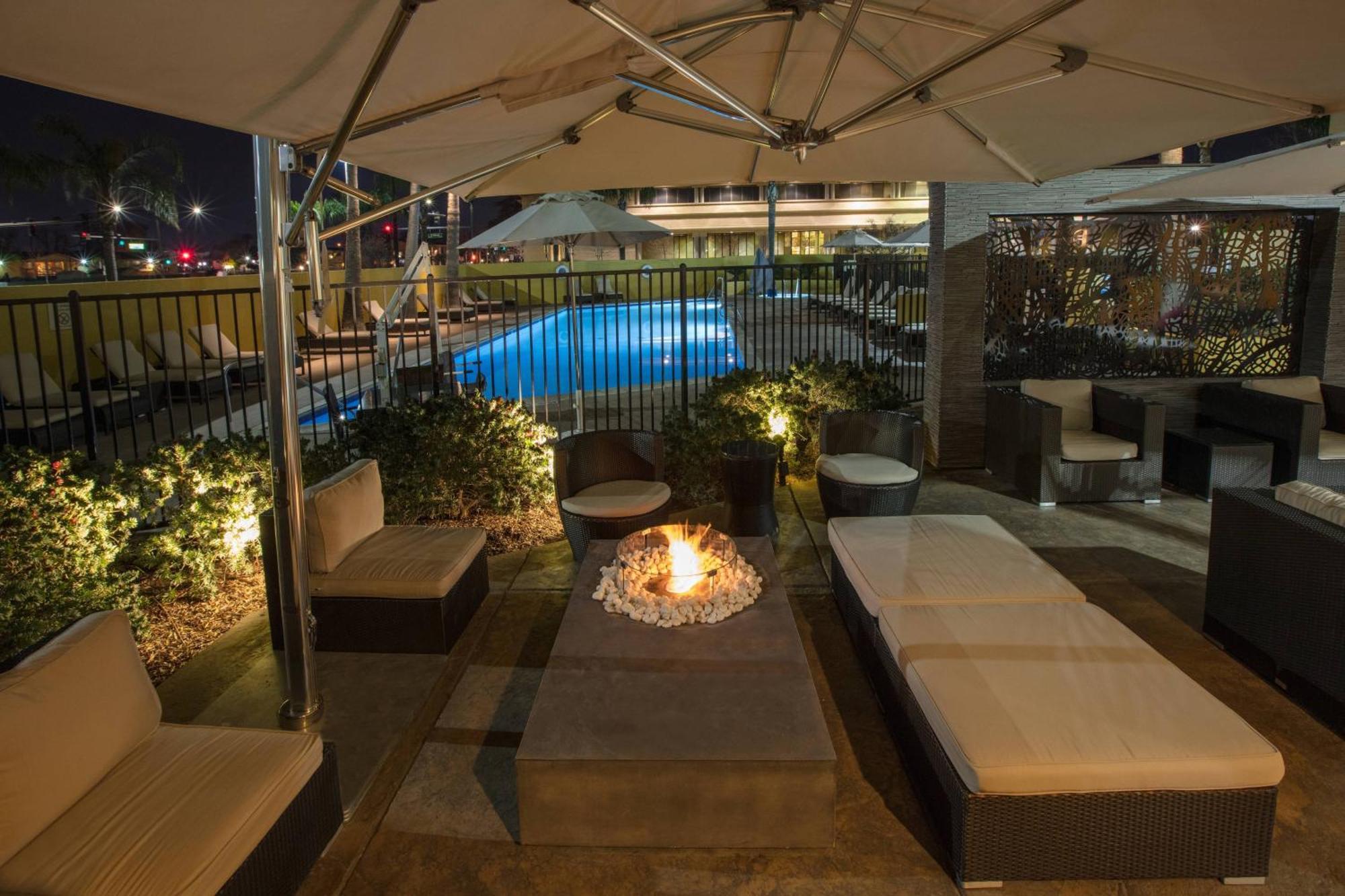 Bakersfield Marriott At The Convention Center Hotell Exteriör bild